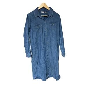 Chico’s Size 1 button front 2 Pocket Roll Sleeve Lagenlook Women’s Denim Dress